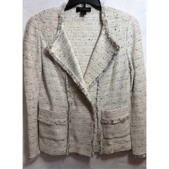 ST. JOHN Jackets & Blazers - St. John Blazer Fringe Trim Cream Tweed USA Women’s Size 10 Quiet Luxury Office